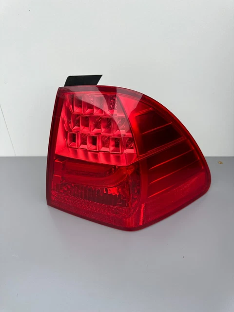 BMW E90 tail light trunk lid right Black Line !NEW! OEM 63210406884