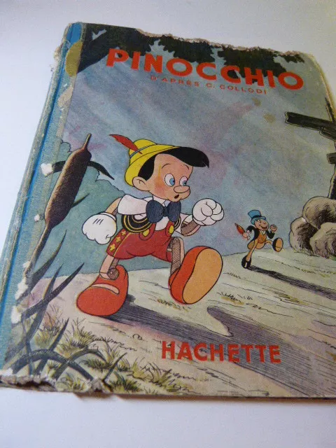 PINOCCHIO  .WALT DISNEY ..HACHETTE . 1943 , d'après C.COLLODI  (cpl12)