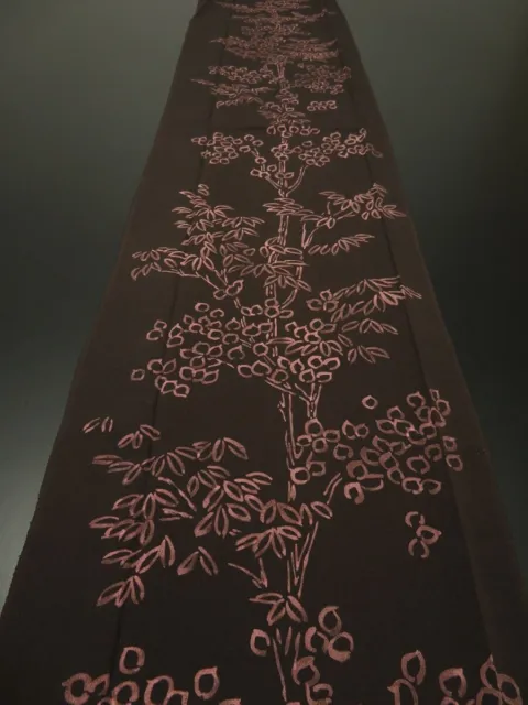 3M04z90 Vintage Japanese Kimono Crepe Silk  FABRIC Dark brown Plants 60.6"