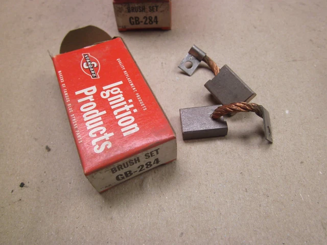 1 New Old Stock Usa Standard Ignition Products Gb284 Gb-284 Contactor Brush Set