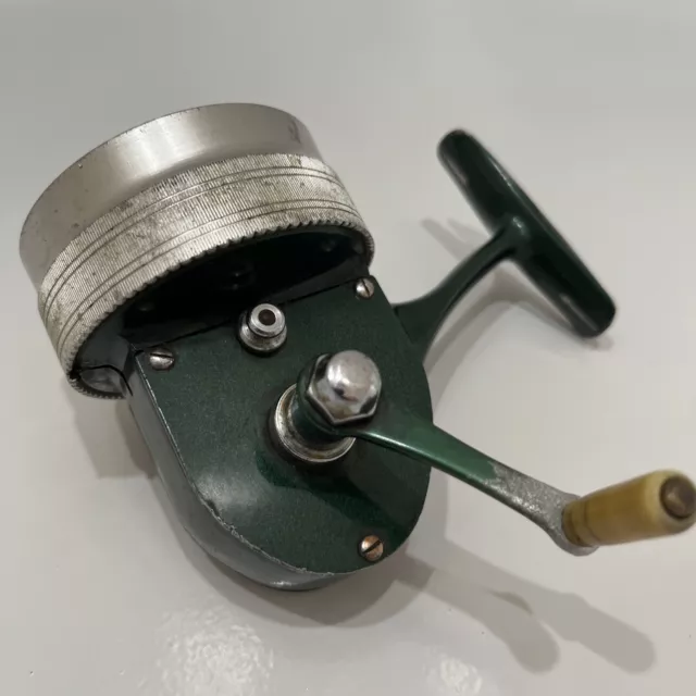 VINTAGE SHAKESPEARE OPEN FACE WONDER SPIN No. 1780 FISHING REEL