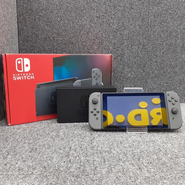 Nintendo Switch Lite 32GB Yellow and Pokemon Sword Bundle - Import with US  Plug