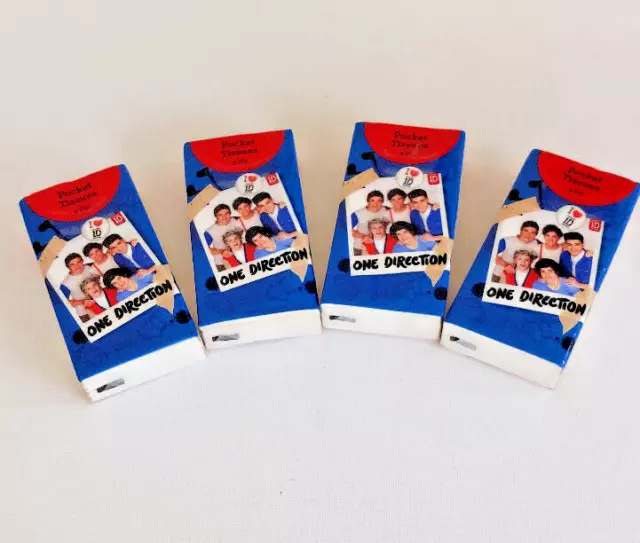 4 Packs ONE DIRECTION Pocket TISSUES HANDBAG SCHOOL WORK 1D COLLECTION