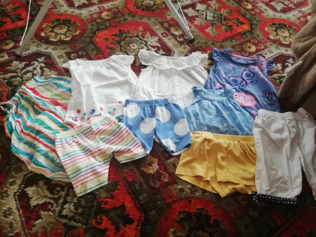 Girls 12-18months Clothes Bundle, used in perfect condition.