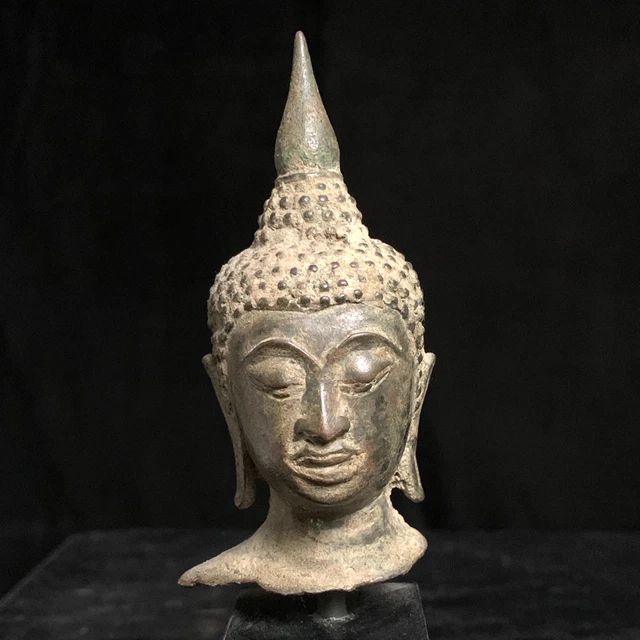Small GENUINE 17th c or earlier Thai Ayutthaya Buddha head