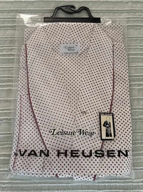 NOS Vintage Van Heusen Leisure Wear Small Collar Men's Knit Size M Robe Sealed