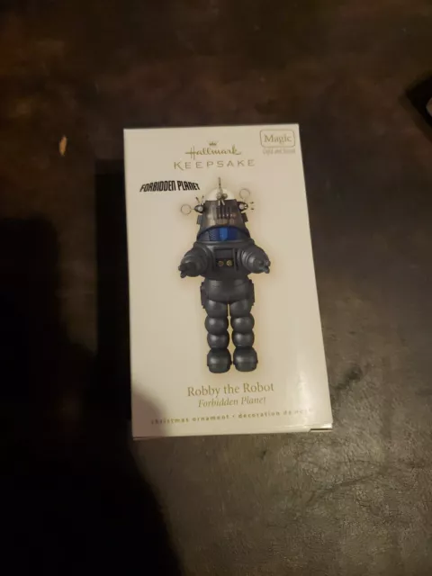 Robby the Robot 2009 Hallmark Ornament Forbidden Planet Magic Light /Sound NEW