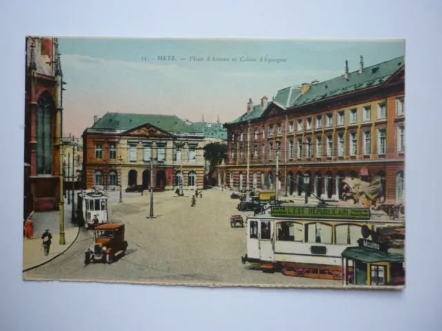 Carte Postale /  Metz / Moselle / Place D Armes Et Caisse D Epargne  Tramway