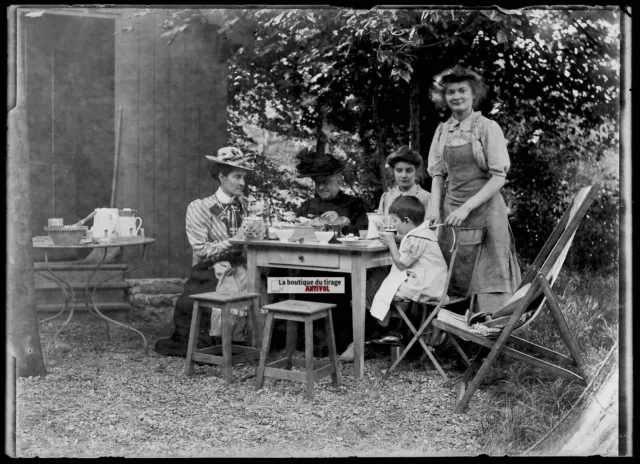 13x18cm Family Tea Garden Negative Antique Photo Glass Plate
