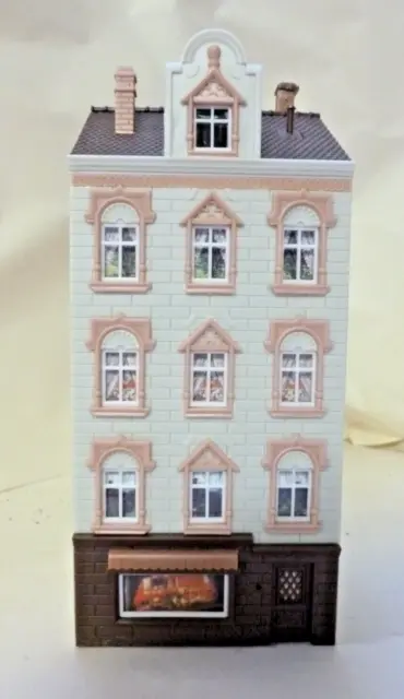 OO 00 HO gauge (white) grand town house with shop / pub Faller