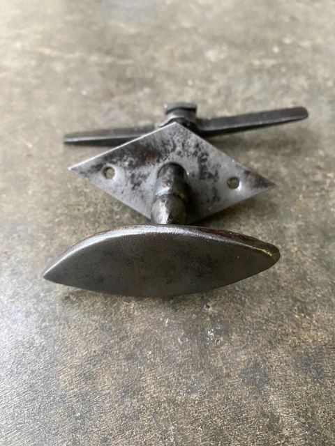 VERROU COCHONNIER ANCIEN fer forgé largeur 21,5 cm poignée hauteur 13,5 cm EUR 58,00 - FR
