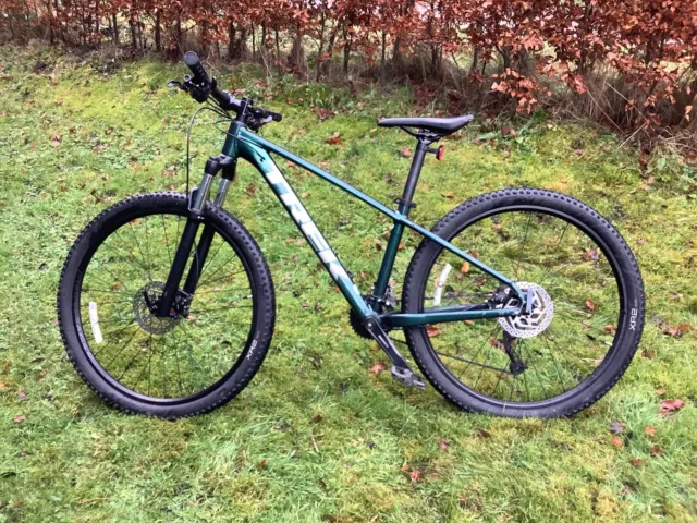 Trek marlin 7 hardtail mountain bike 2021 emerald iris 2025