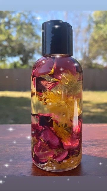 Body Oil with Vitamin E & A, Organic Calendula & Roses Body Oil for Dry Skin.