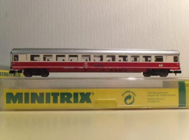 Minitrix N gauge 13375K DB TEE Trans European Express All 1st passenger coach WC