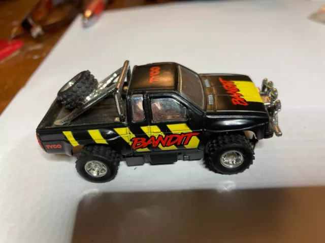 Tyco Bandit Yellow Trim Slot Car Excellent to Near Mint Condition Tyco Bandit Yellow Trim Slot Car Excellent to Near Mint Condition