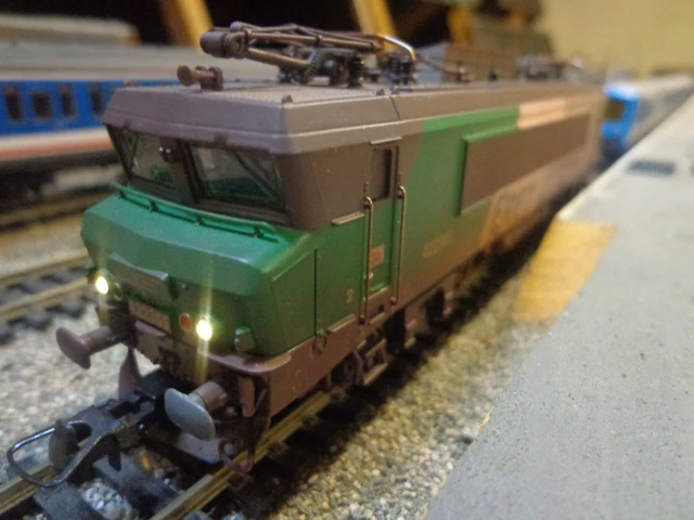 Locomotive électrique Roco 62469 – BB22200 Livrée FRET SNCF, échelle HO, Occasion