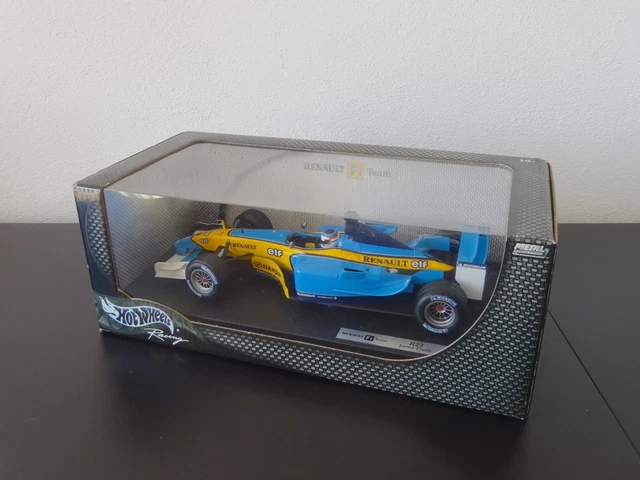 RENAULT R23 F1 n°7 Jarno Trulli 2003 SCALEXTRIC 1:32 - Collection
