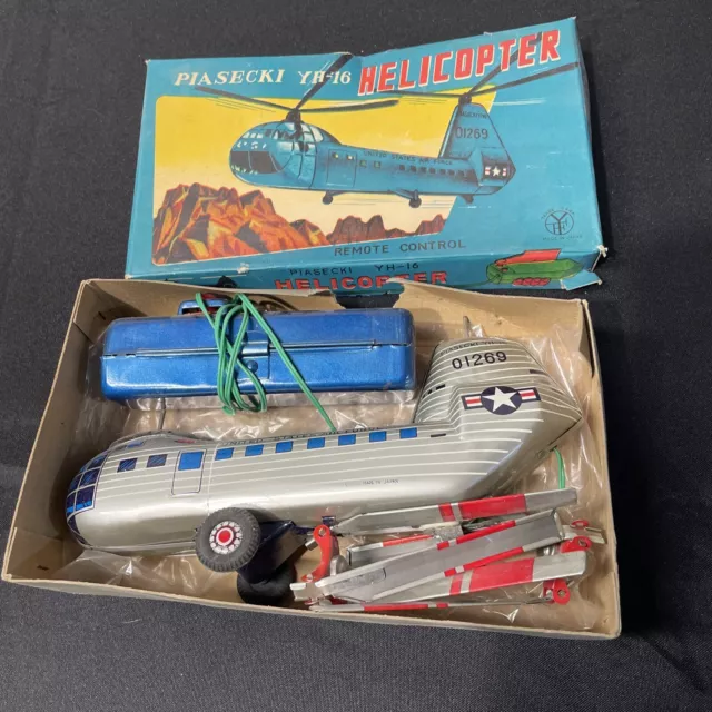 Vintage B/O Tin Japan Helicopter Boxed