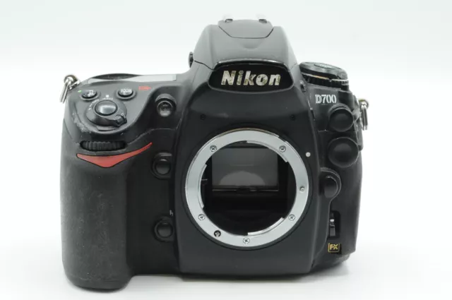 Nikon D700 12.1MP Digital SLR Camera Body [Parts/Repair] #391