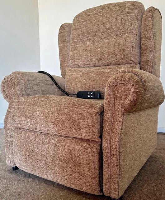 Luxury Electric Riser Recliner Dual Motor Chair Brown ~ Wide Seat ~ Can Deliver