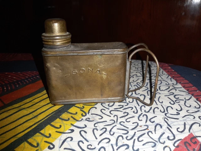 3 ANCIENNES LAMPES A ESSENCE 2 OLYMPES & 1 ABEILLE SANS Leurs Verres D Imgx2000 1939