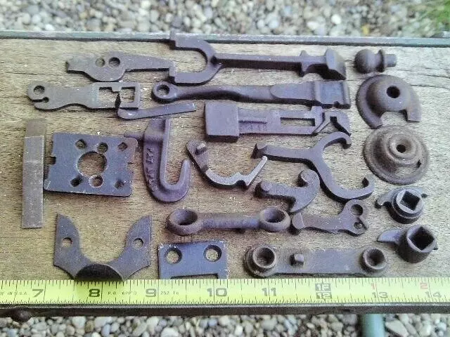 Antique Vintage Primitive Barn Door Hardware Lock Parts Latch Handle Catch Lot