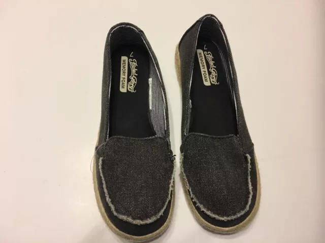 Faded glory sales memory foam flats