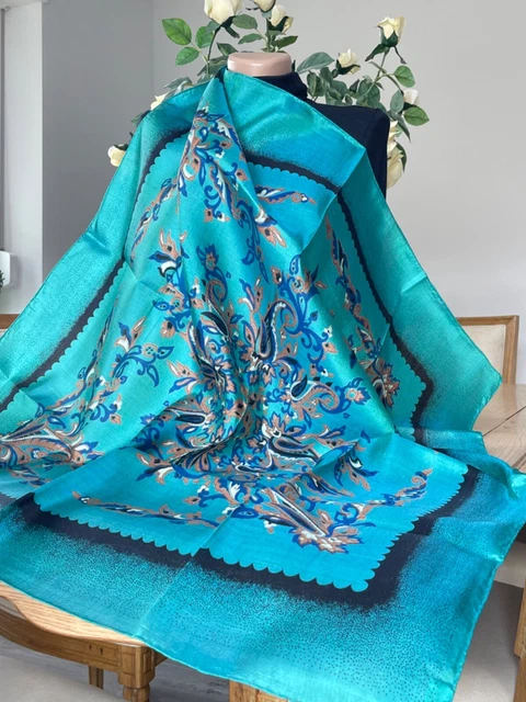Foulard Carré Vintage En Soie Françoise Guérin - 78x74 Cm - Motif Floral Tropical - Occasion
