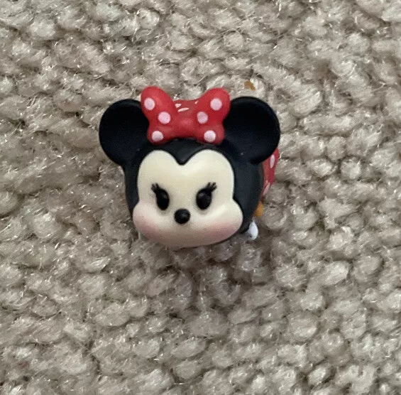 Disney Tsum Tsum Minnie Mouse Half Inch Figure