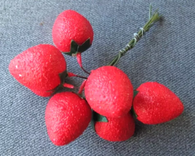 Vintage Carmen Miranda lacquered strawberries bunch f millinery jewelry making