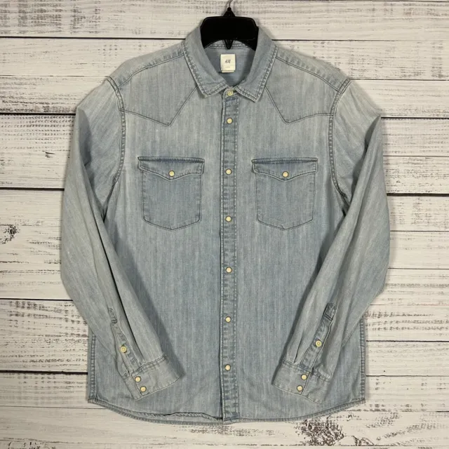 H&M Mens Denim Western Shirt Large L Long Sleeve Pearl Snap Blue Jean Light Wash