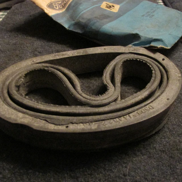 Nos 1975 - 1980 Ford Granada Mercury Monarch Outer Taillight Housing Seals New