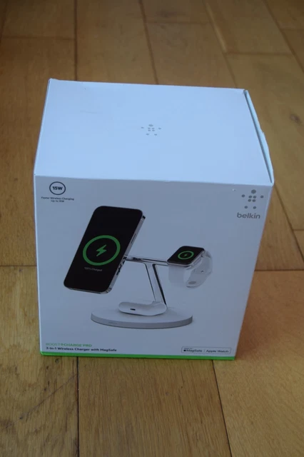 Belkin Boost Charge Pro 3-in-1 Wireless Charger with MagSafe (2426)
