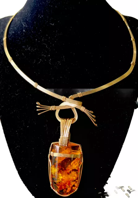 Vintage Large Amber Pendant Choker Necklace 14”