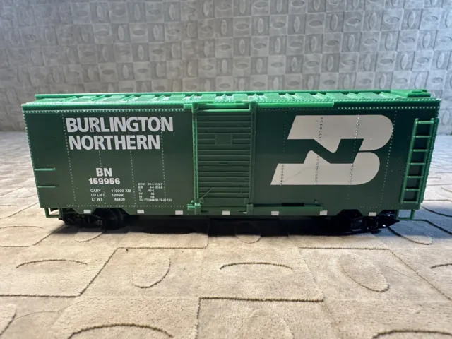 Life-Like Ho: Burlington Northern Bn #159956 S/D Boxcar, Green, Vintage
