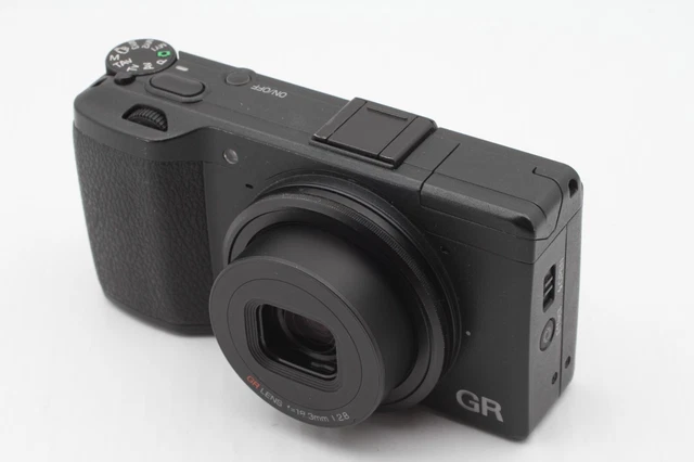 【NEAR MINT】 RICOH GR 16.2MP Digital Compact Camera Black JAPAN 4