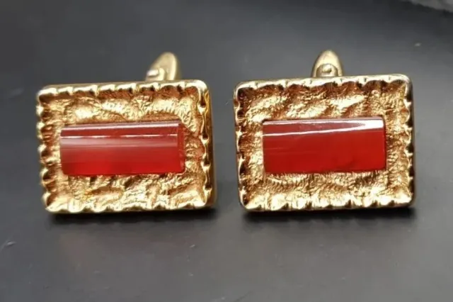 Pair Of Gold Plated Mid Century Style Cufflinks. Eye Catching!!