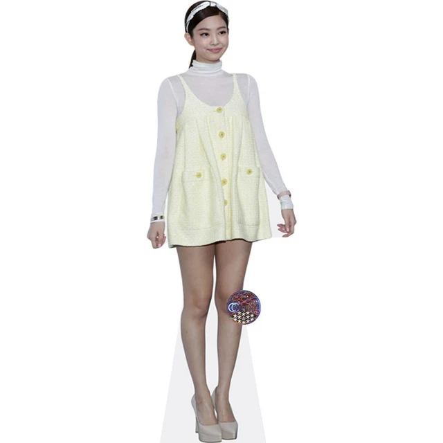 Sophie Dee (Yellow Skirt) Silhouette Carton Grandeur Nature – Découpe Photo Réaliste 190 Cm Pour Événement & Collection