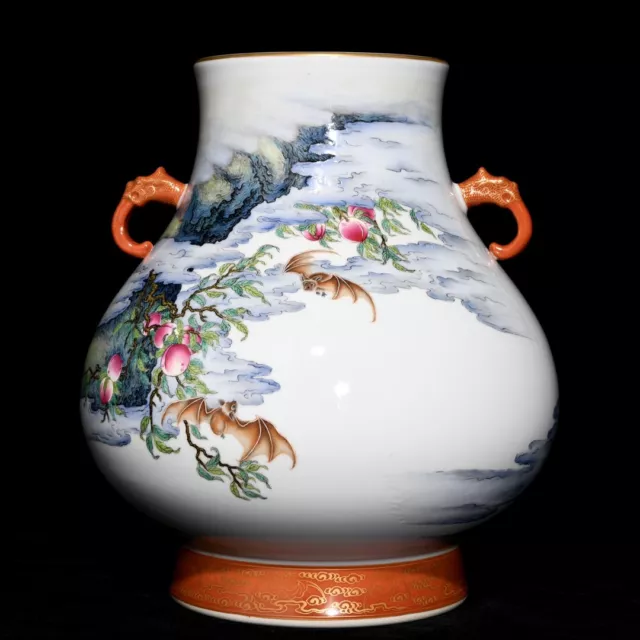 Chinese Exquisite Handmade Bat Peach Pattern Porcelain Vase