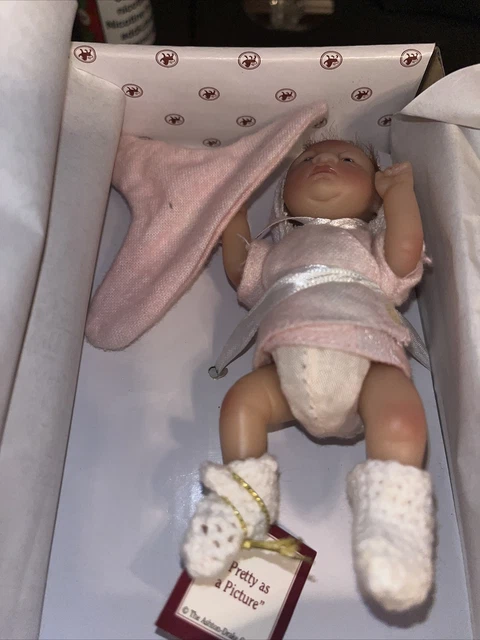 The Ashton-Drake Galleries - "Pretty as a Picture " Handcrafted Mini Vinyl Doll
