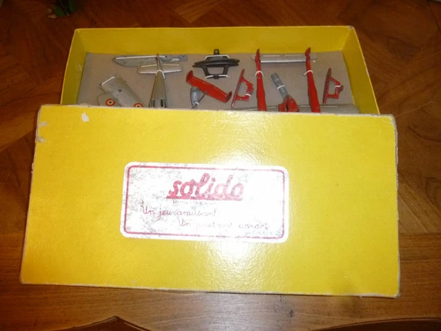 SOLIDO- 5 PETITS Avions Dont Vautour Et Mystere Iv EUR 75,00 - FR