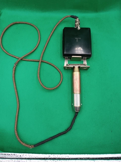 WWII WW2 ORIGINAL German SOLDIER ARMY SIEMENS RAZOR SHAVER D.R.G.M. 39 ...