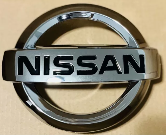 Front Grille Emblem NISSAN SENTRA 2013-2018 JUKE 2011-2017 VERSA 2012-2014 