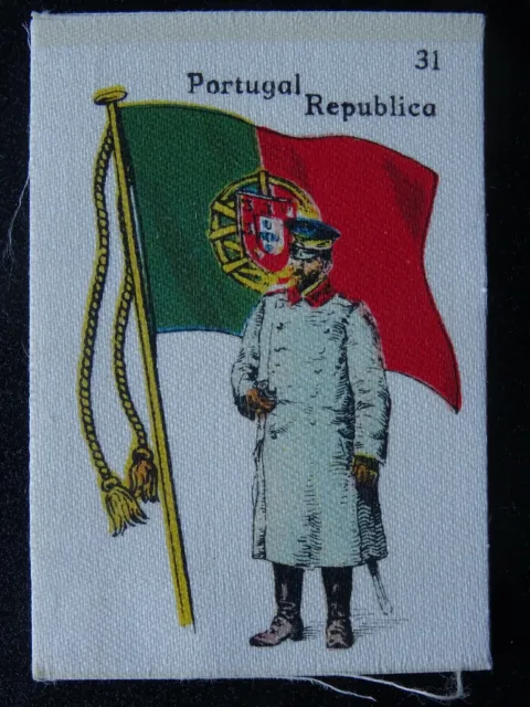 No.31 PORTUGAL Flag & Soldiers (Silk) by La Favorita (Canary Islands) 1915