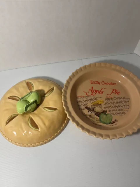 Vintage Betty Crocker Green Apple Pie Plate Keeper with Recipe and Lid Taiwan