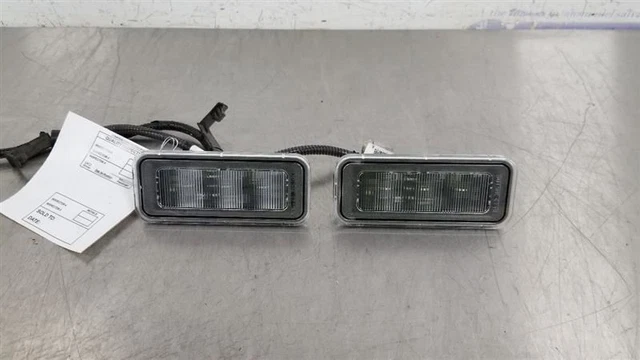 16-19 Toyota Tacoma Oem Pickup Bed Light Set Left And Right Oem