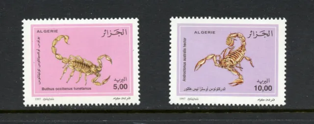 R2892 Algérie 1997 Faune Scorpions 2v. MNH