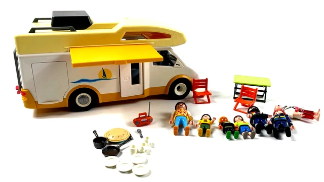 VINTAGE PLAYMOBIL FAMILY Vacation Camper RV Motorhome 3647