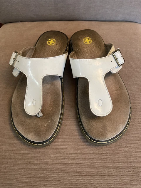 Dr. Martens Sandals Women’s Size 8 US White Leather Thong Flip Flops