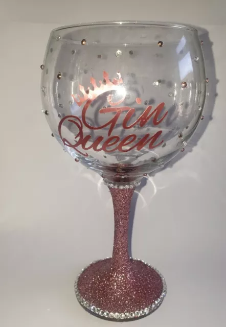 Verre reine gin or rose personnalisé avec tige en or rose et diamants